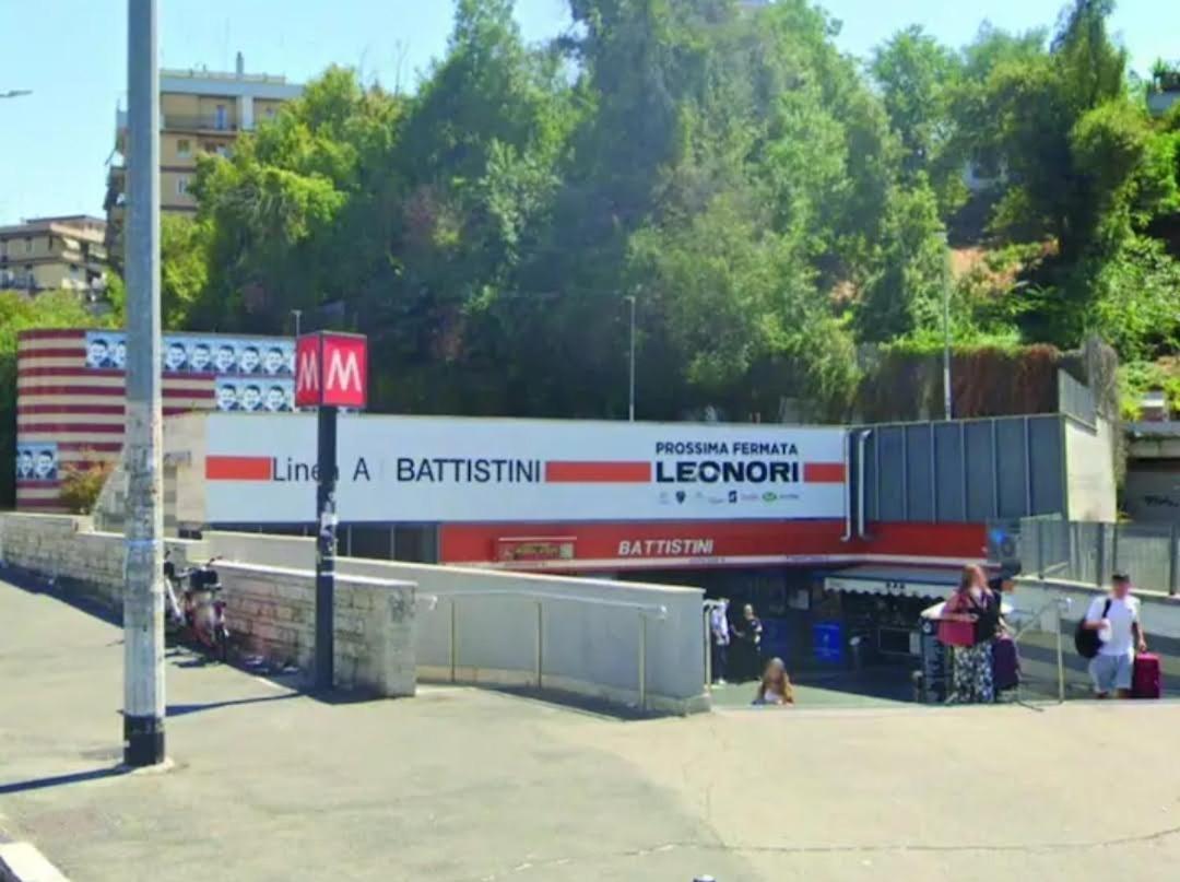 Urban Welcome Metro Battistini Rome Luaran gambar